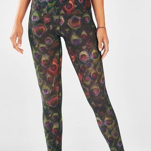 Fabletics Mid-Rise Powerhold Leggings 7/8 Size XL